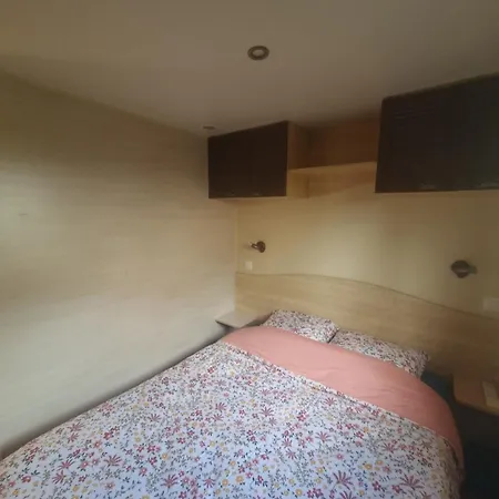 キャンプ場 Mobil-home Proche De La